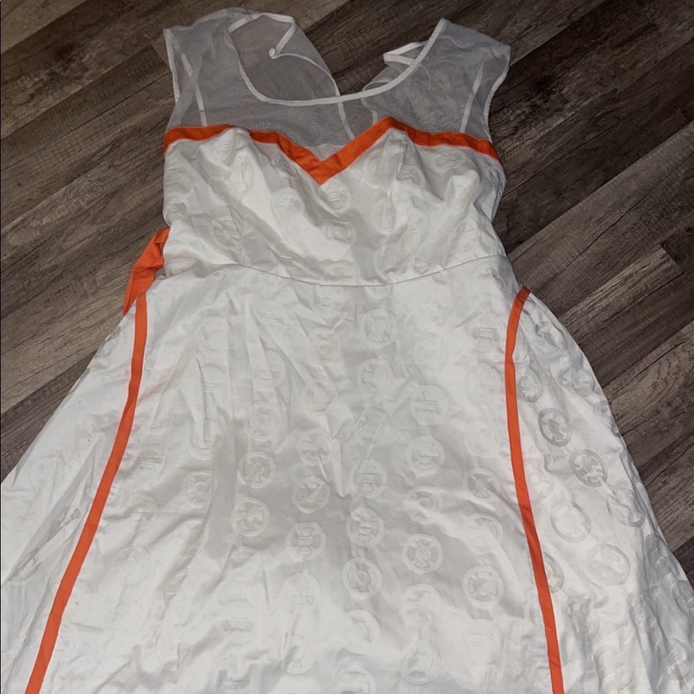 Torrid bb8 dress new with tags